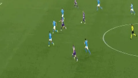 墨尔本城与麦克阿瑟激战正酣：巅峰较量，墨尔本城能否逆袭夺魁？